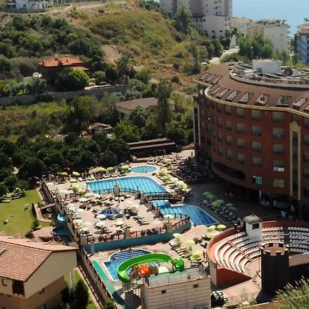 Noxinn Club 5* Konaklı